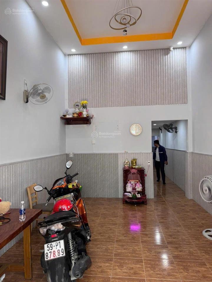 Chính chủ bán nhà hxh đường lê trọng tấn q. tân phú 70m2 giá chỉ 5.2 tỷ