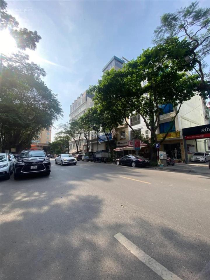 Bán tòa nhà đẹp nhất trung tâm hoàn kiếm, lô góc 2 mặt phố, mặt tiền miên man 40m, 1100m2 x 10 tầng