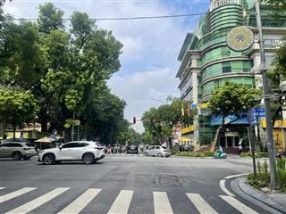 Bán tòa nhà đẹp nhất trung tâm hoàn kiếm, lô góc 2 mặt phố, mặt tiền miên man 40m, 1100m2 x 10 tầng