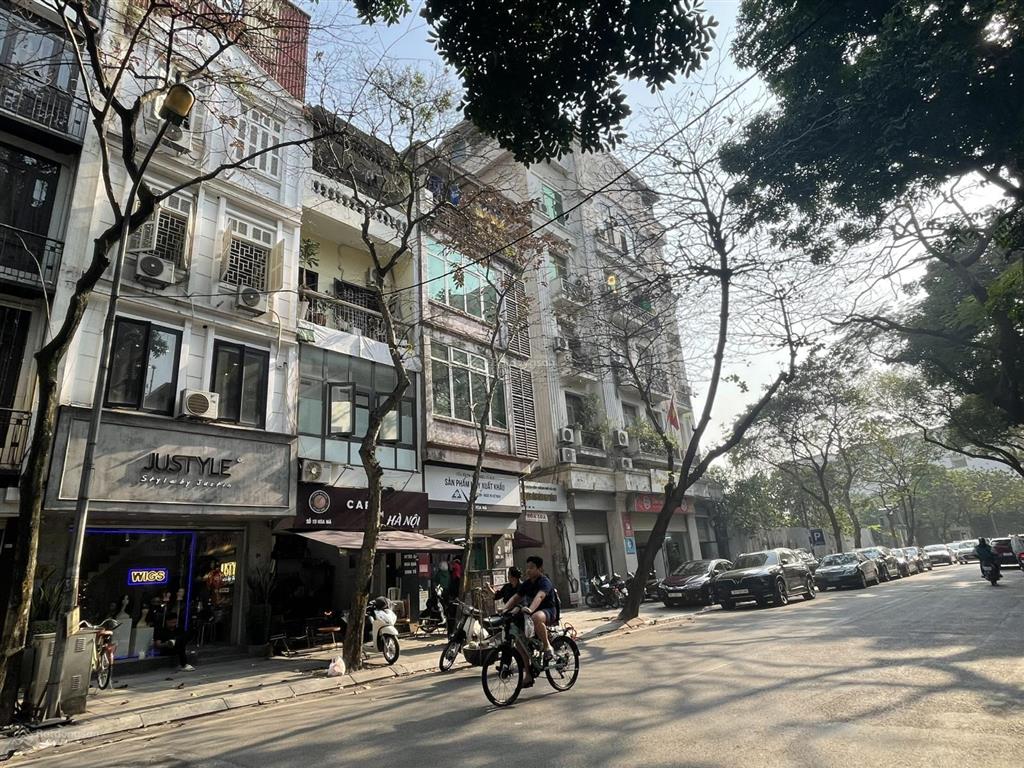 (hiếm) bán siêu phẩm tòa nhà mặt phố hòa mã, vỉa hè rộng, 187m2 x 8 tầng, có hầm, mặt tiền rộng