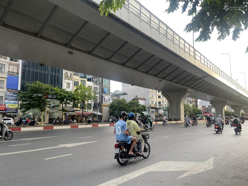 Bán nhà kinh doanh mặt phố minh khai  hai bà trưng, vỉa hè rộng, 75m2, 38 tỷ