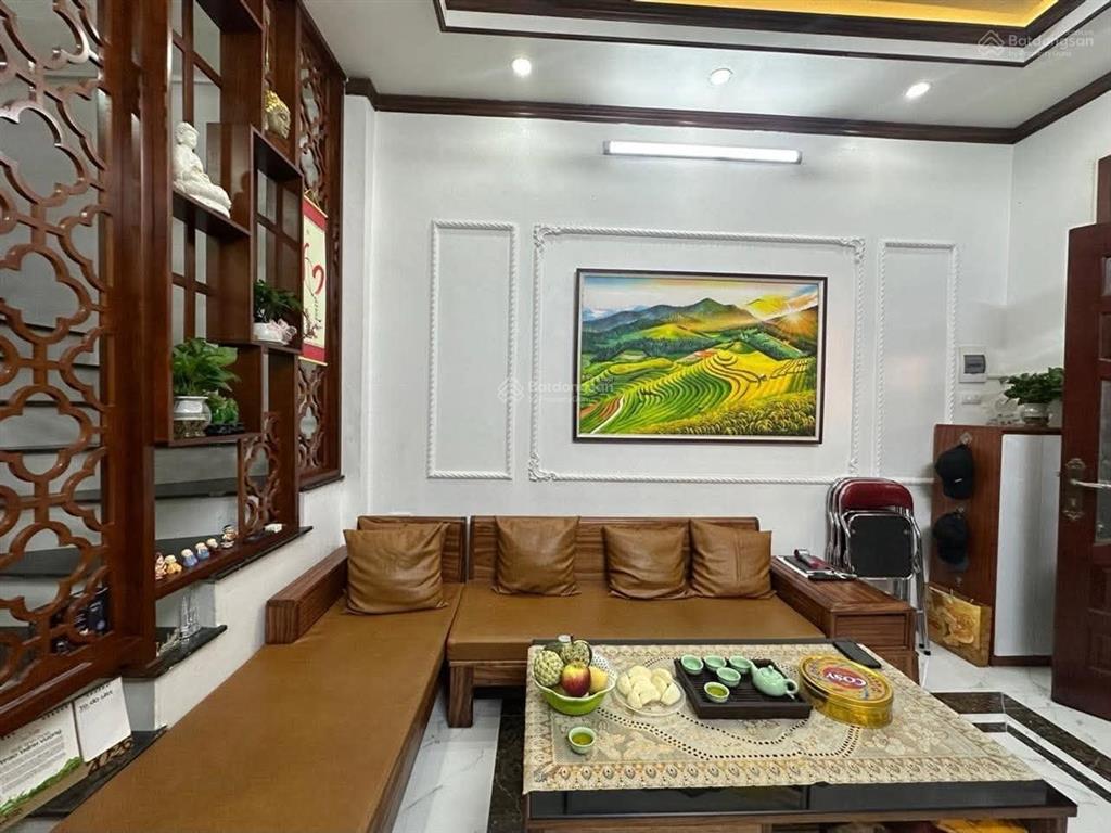 (hiếm) bán nhà phố võ thị sáu, phường bạch mai, gần hồ, nhà đẹp, 30m2 x 5 tầng, mt 4m, 9,6 tỷ