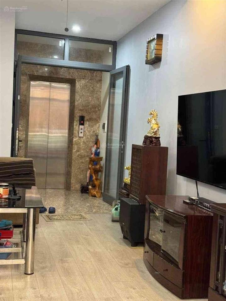 Bán nhà phố kim ngưu  hai bà trưng, gần minh khai, ô tô 7 chỗ, 39m2 x 6 tầng thang máy, 13.5 tỷ