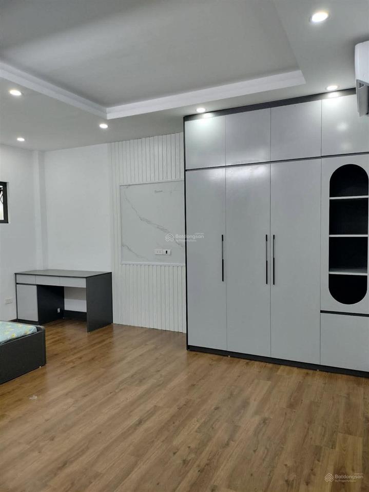 Gấp bán nhà phố kim ngưu  hai bà trưng, 41m2 x 5 tầng thang máy, mặt tiền siêu rộng, 11.9 tỷ