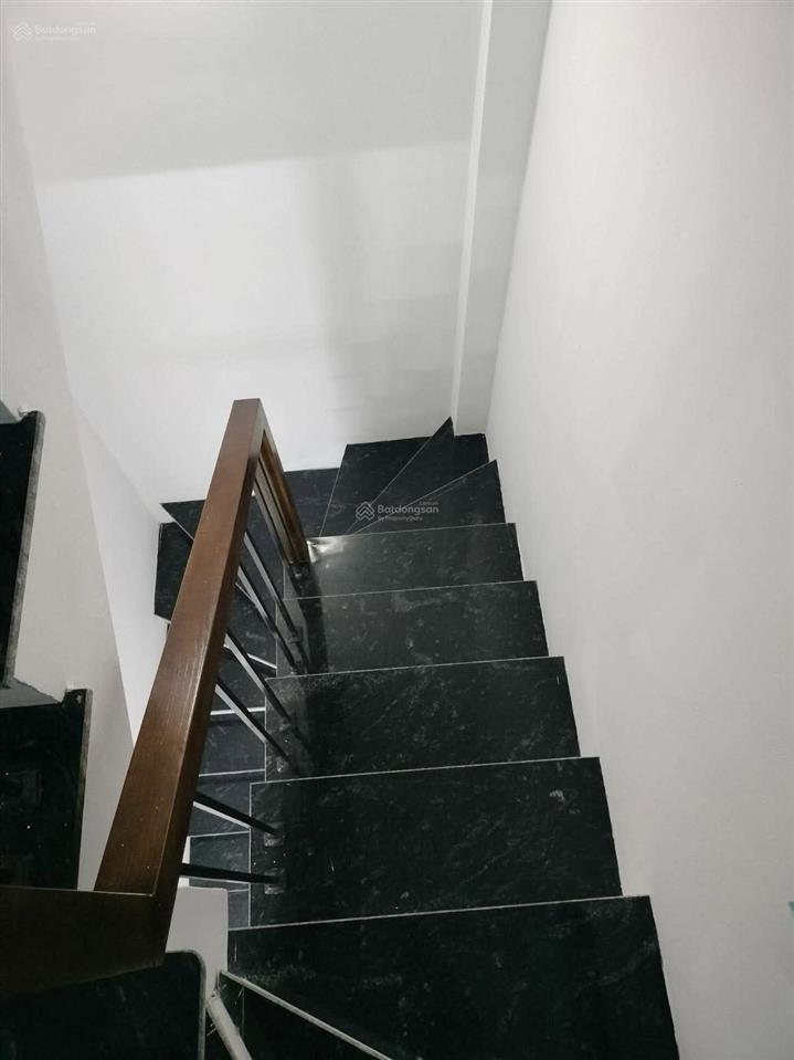 Gấp bán nhà phố kim ngưu  hai bà trưng, 41m2 x 5 tầng thang máy, mặt tiền siêu rộng, 11.9 tỷ