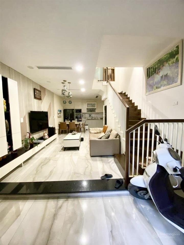 Hot hit! nhà xinh xã đàn, 15m ra phố, khu dân trí cao, ngõ thoáng rộng, view hồ xã đàn