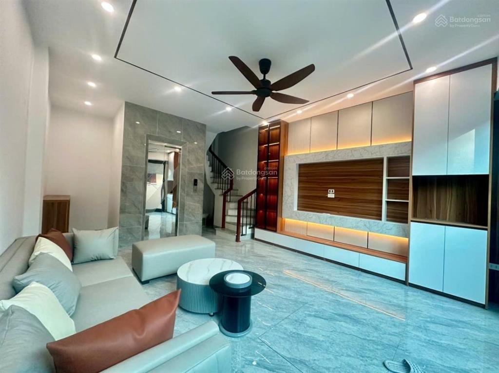 Giảm giá shock! nhà mới vũ ngọc phan, 6 tầng, thang máy, ngõ nông thoáng, dân trí cao 39m2 x 6t