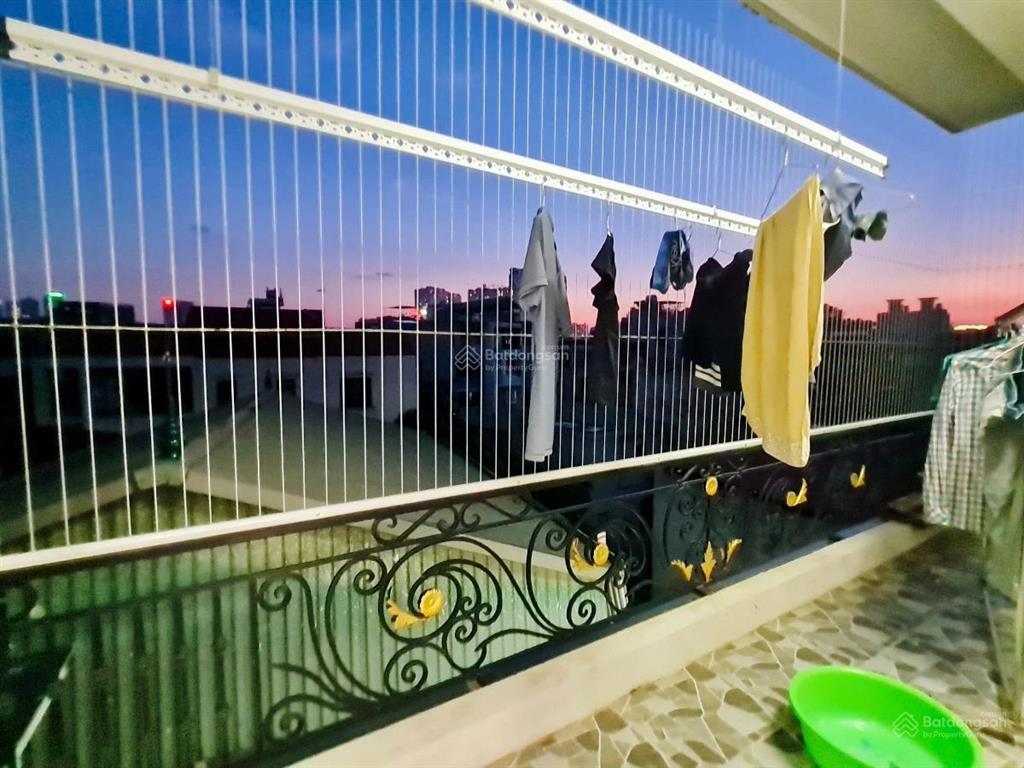 Căn duy nhất! nhà phố tôn đức thắng, ngõ nông gần phố, view hồ, diện tích 39m2 xây 5 tầng