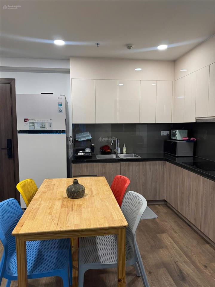 Bán căn 2pn panorama full nội thất nhà mới