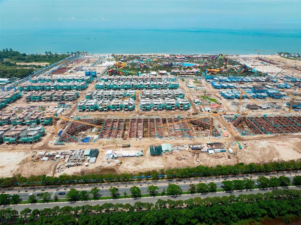 Hiếm căn hộ 1pn+ view sunworld tầng cao ngắm pháo hoa và biển