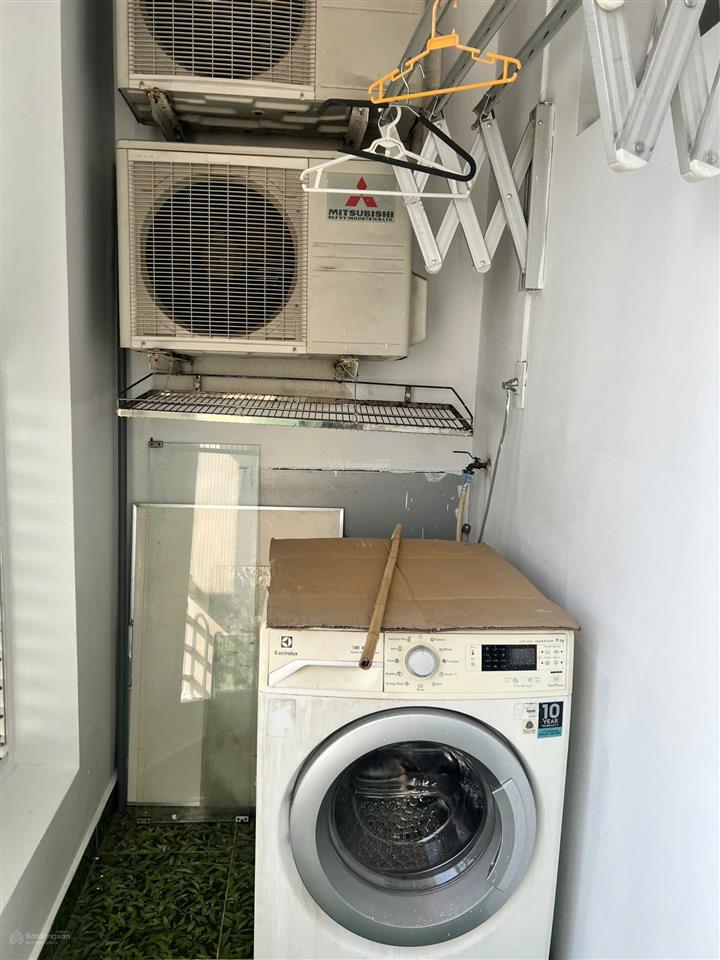 Bán cc 3pn, 2wc, 115m2 tại hoàng tháp plaza đã có sổ, 5,7 tỷ, bình hưng, bình chánh. 0934 131 ***.