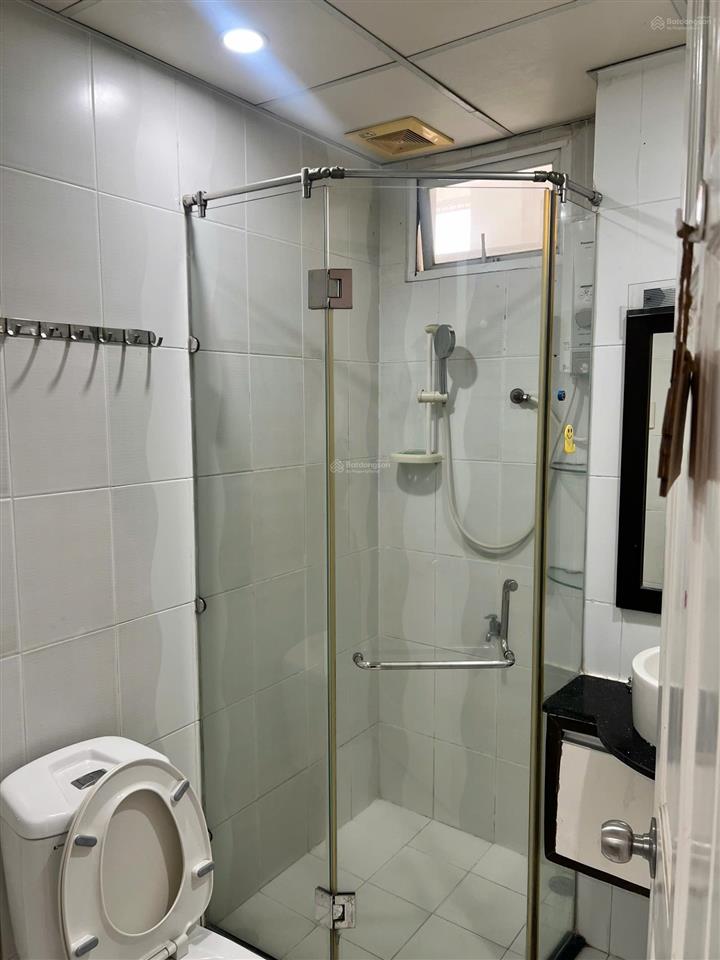 Bán cc 3pn, 2wc, 115m2 tại hoàng tháp plaza đã có sổ, 5,7 tỷ, bình hưng, bình chánh. 0934 131 ***.