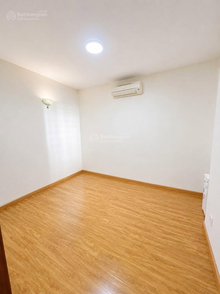 Cho thuê cc 3pn, 2wc, 12 triệu, 110m2 tại chung cư sinh lợi, bình hưng. 0934 131 *** quang