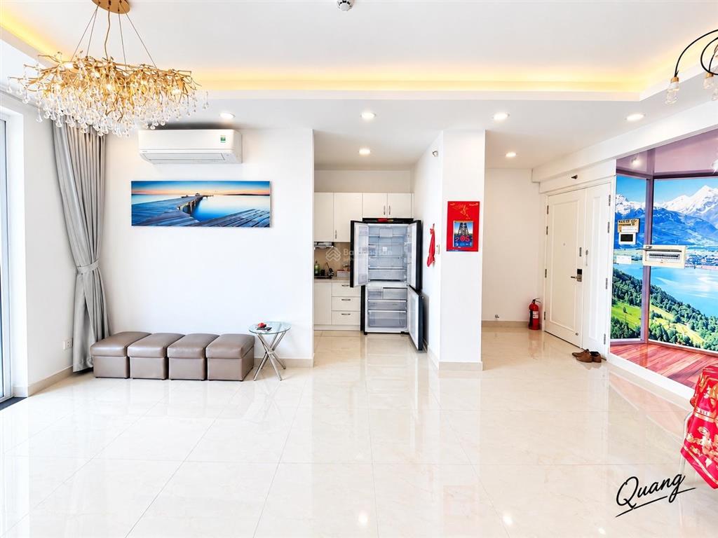 Saigon mia cần bán gấp căn hộ 2pn 2vs. 78,57m2 căn góc. 0934 131 *** quang