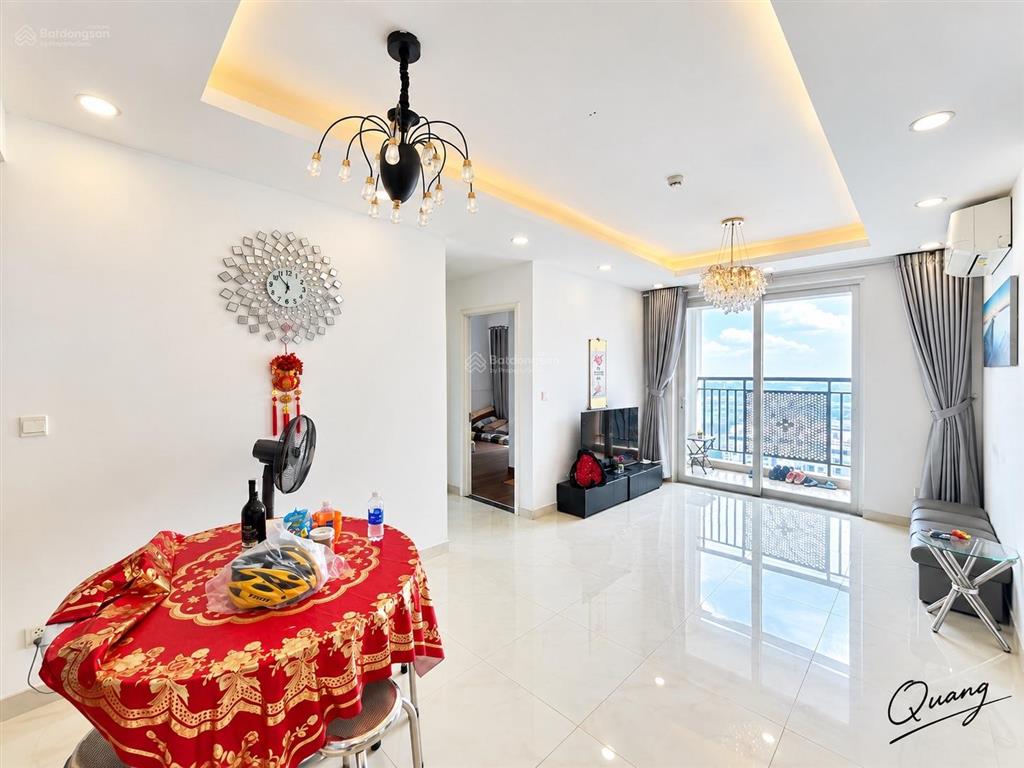 Saigon mia cần bán gấp căn hộ 2pn 2vs. 78,57m2 căn góc. 0934 131 *** quang
