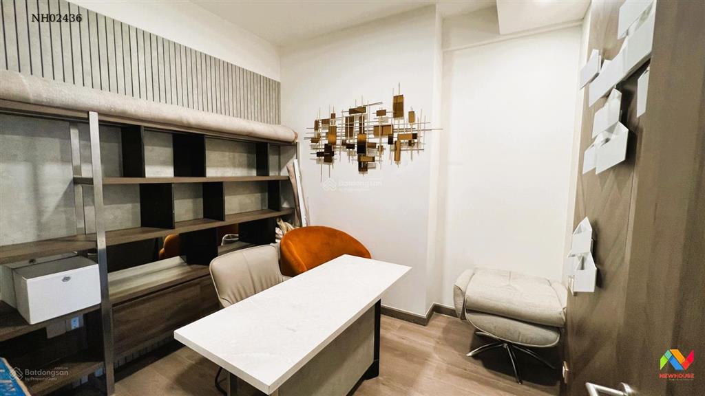 Q7 boulevard 2pn 2wc căn gốc, có hđmb, view đẹp căn góc hướng mát 2 view vị trí thuận tiện