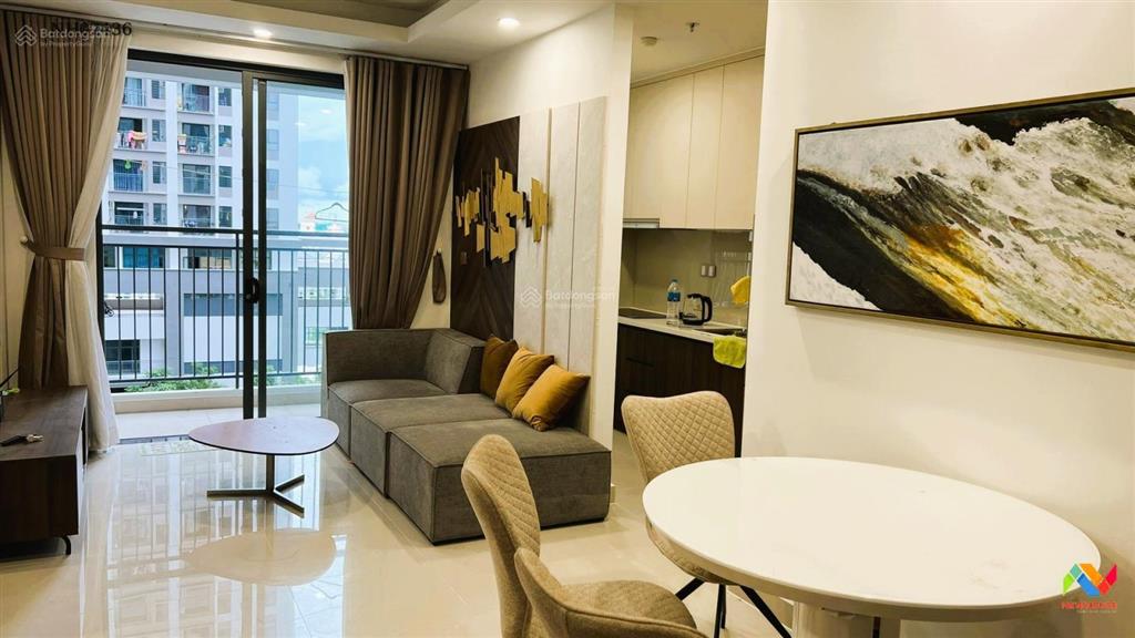 Q7 boulevard 2pn 2wc căn gốc, có hđmb, view đẹp căn góc hướng mát 2 view vị trí thuận tiện