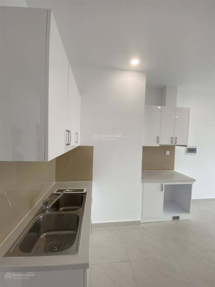 Bán nhanh studio 2.6 tỷ nội thất cơ bản đang cho thuê thu nhập ổn định