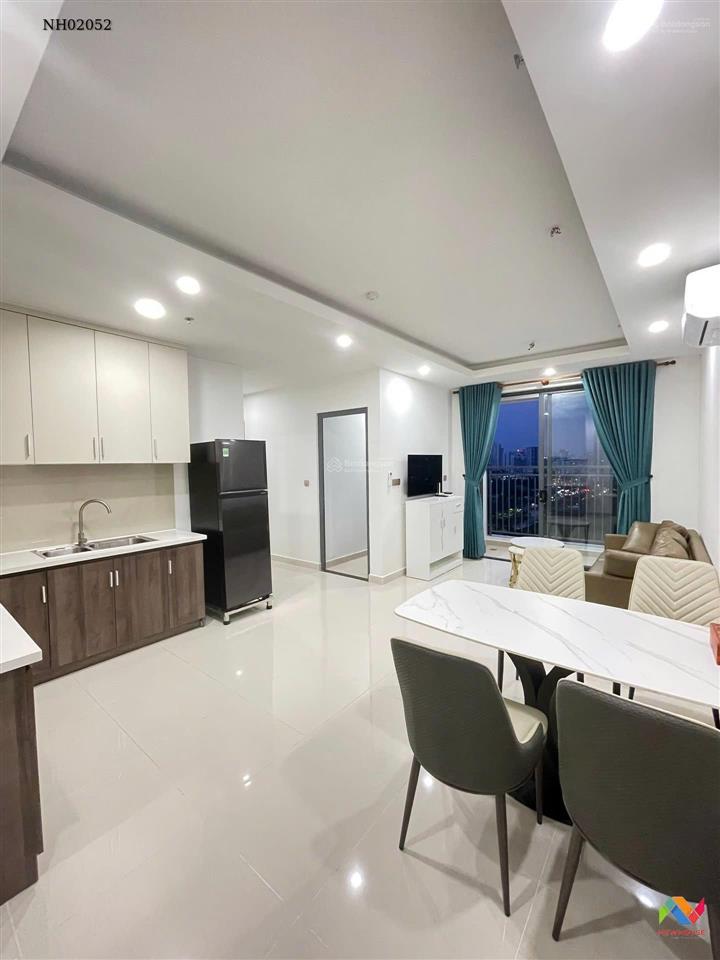 Q7 boulevard 2pn 2wc view thoáng không chăn view nhà đẹp xuất sắc