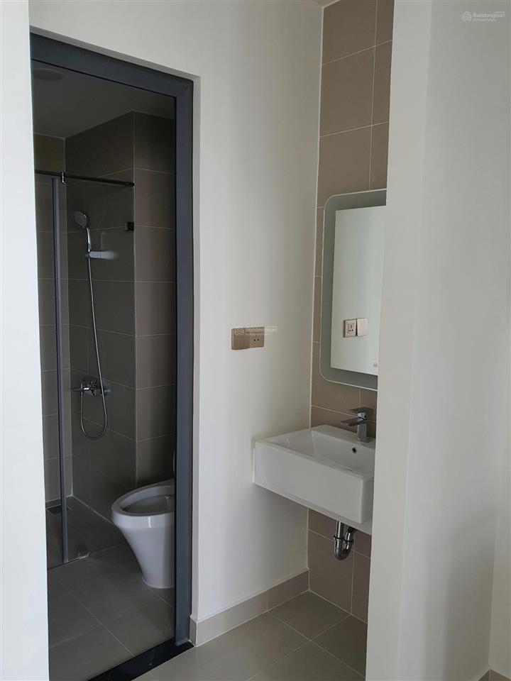 Siêu phẩm bán gấp q7 boulevard 2pn 1wc view sông hướng bắc, tầng cao vừa yên tĩnh