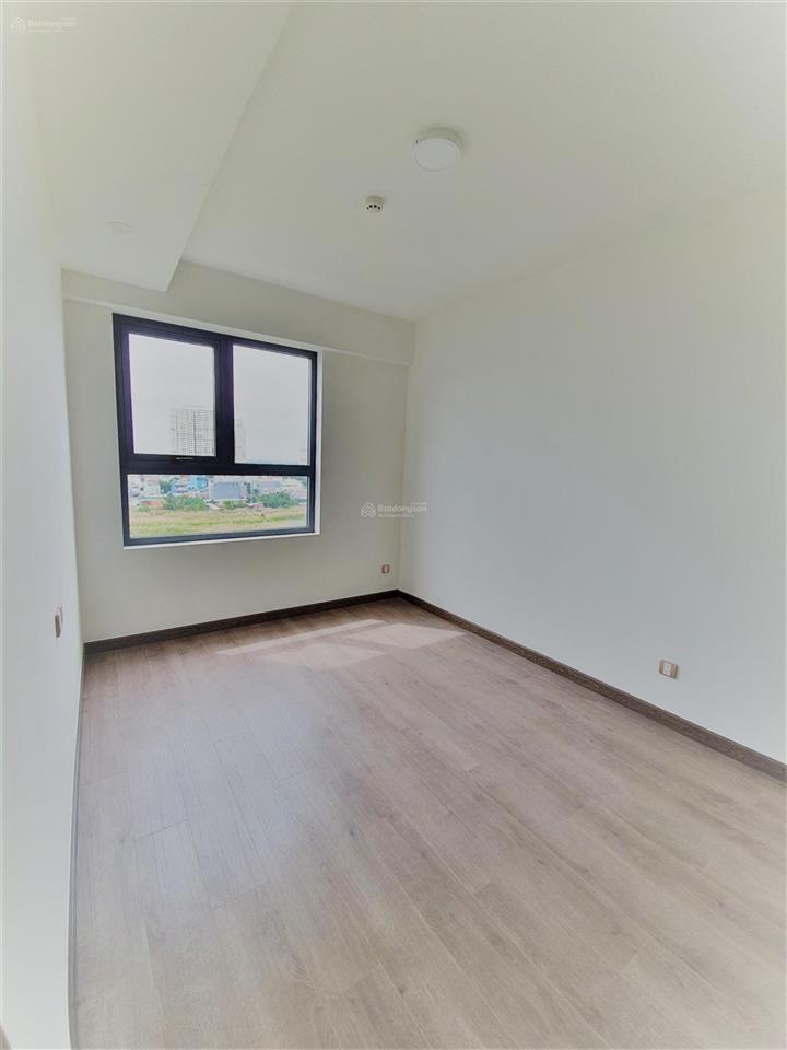 Siêu phẩm bán gấp q7 boulevard 2pn 1wc view sông hướng bắc, tầng cao vừa yên tĩnh