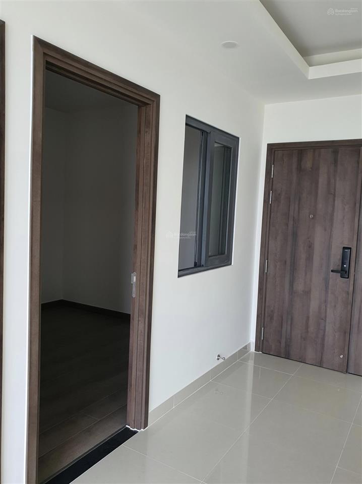 Siêu phẩm bán gấp q7 boulevard 2pn 1wc view sông hướng bắc, tầng cao vừa yên tĩnh