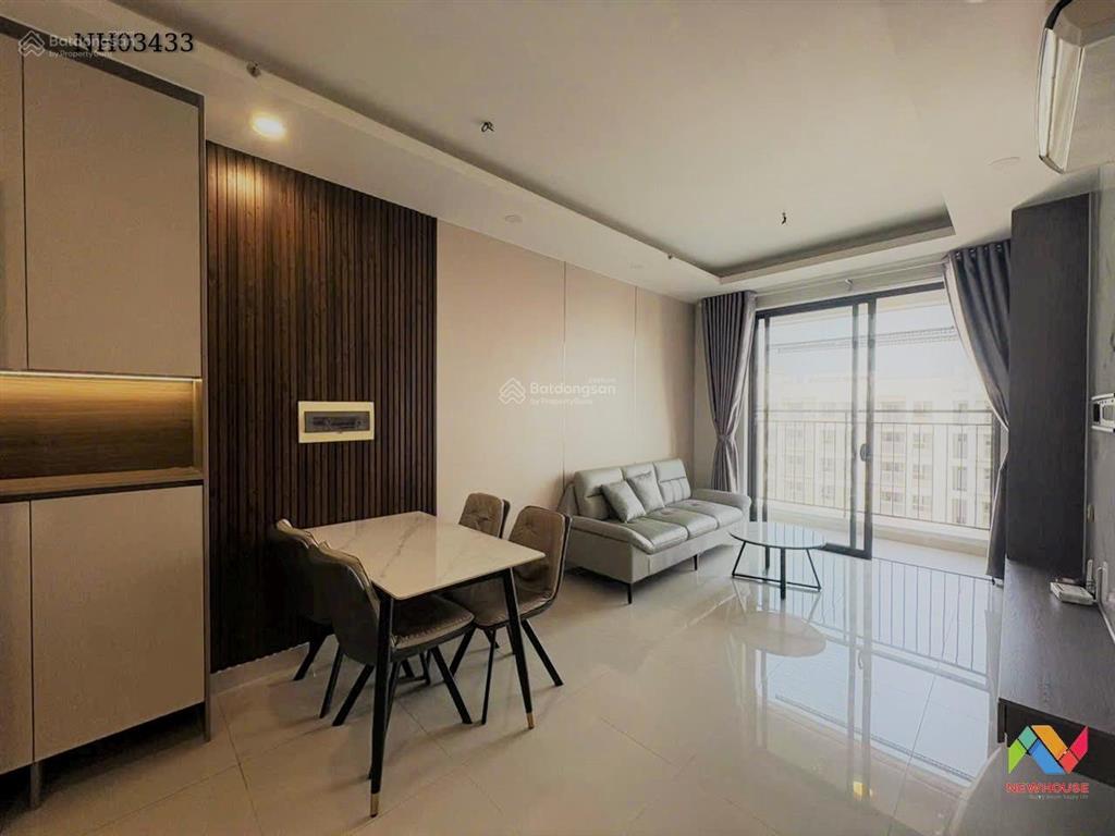 Siêu phẩm q7 boulevard 3pn 2wc tầng cao rộng thoáng hướng mát cả ngày nhà trống sẵn