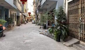 Tôi cần tiền bán gấp mảnh đất dương nội, gần chợ la nội dt 63m2, mt 7,7m giá 120tr/m2  0988 291 ***