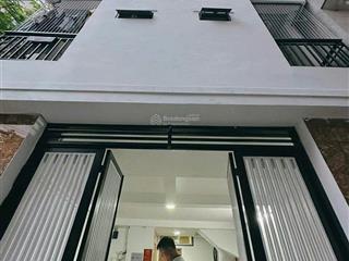 Bán gấp tòa ccmn triều khúc, dt 81m2, 6 tầng, 15 phòng kk thu 65tr/tháng lô góc 2 mặt 15,5 tỷ