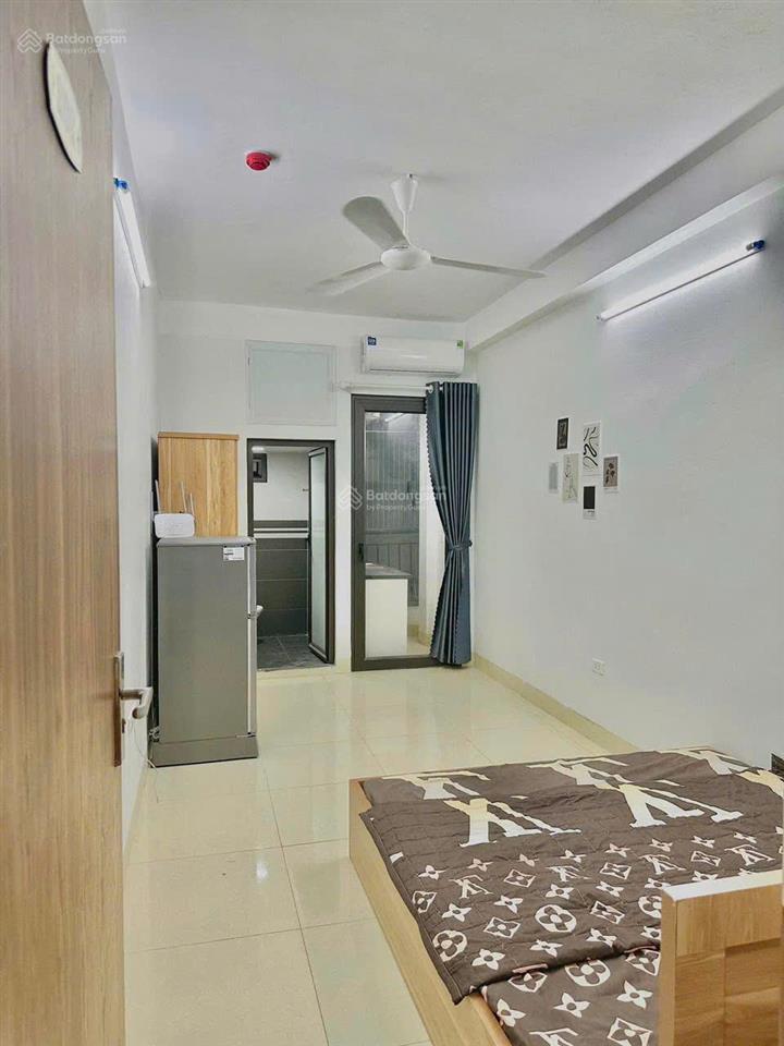 Bán gấp tòa ccmn triều khúc, dt 81m2, 6 tầng, 15 phòng kk thu 65tr/tháng lô góc 2 mặt 15,5 tỷ