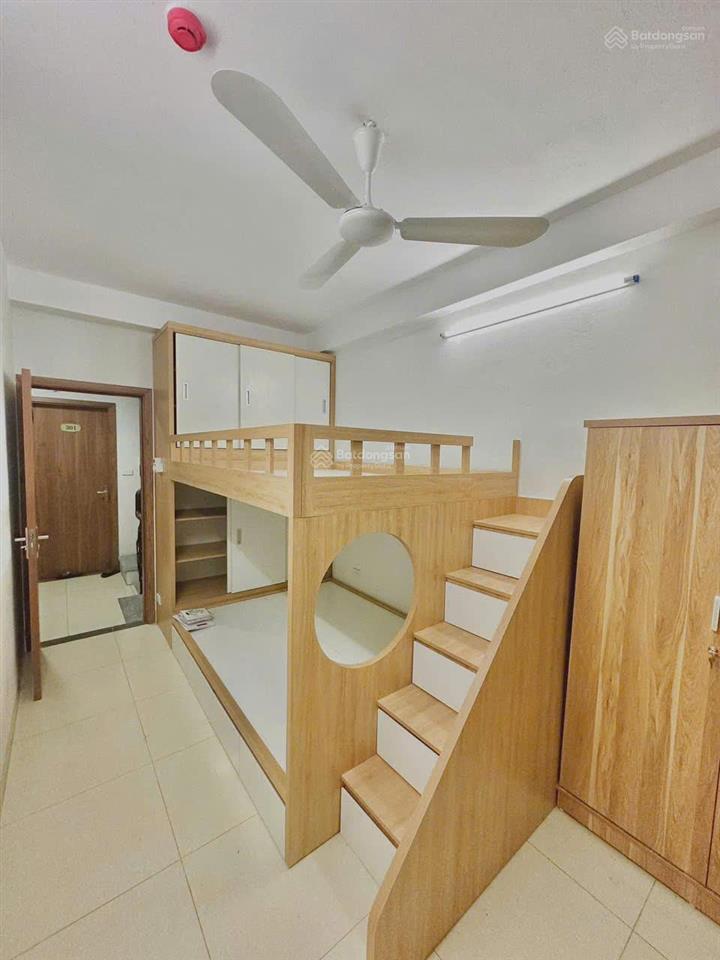 Bán gấp tòa ccmn triều khúc, dt 81m2, 6 tầng, 15 phòng kk thu 65tr/tháng lô góc 2 mặt 15,5 tỷ