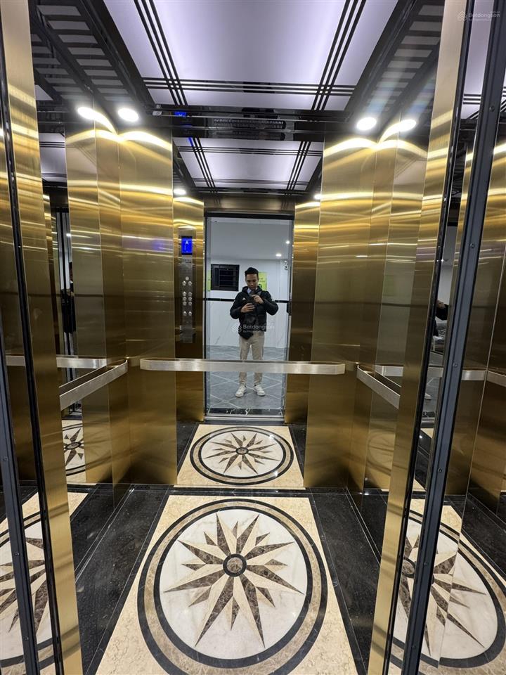 Chính chủ bán gấp căn nhà 6 tầng, 13 phòng kk 60m2, thang máy tại mỗ lao hà đông giá nhỉnh 15 tỷ