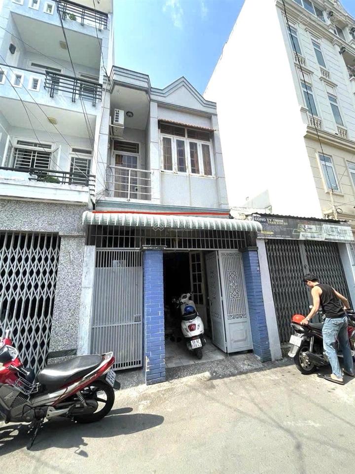Bán ngay lottemart và cityland gv  dt 84m2  2 tầng 4pn 4 wc  hxh thông  shr  giá 8,5 tỷ tl