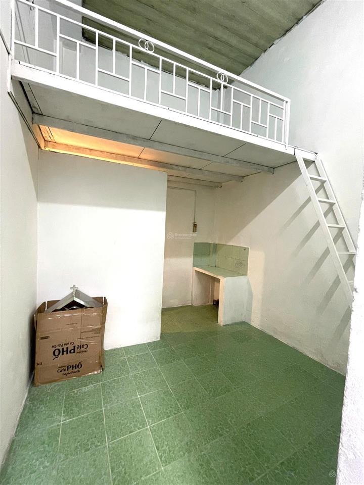 Bán ngay lottemart và cityland gv  dt 84m2  2 tầng 4pn 4 wc  hxh thông  shr  giá 8,5 tỷ tl