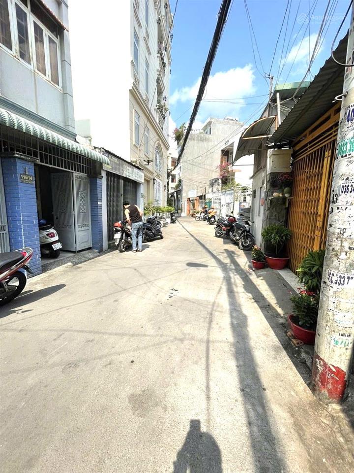 Bán ngay lottemart và cityland gv  dt 84m2  2 tầng 4pn 4 wc  hxh thông  shr  giá 8,5 tỷ tl