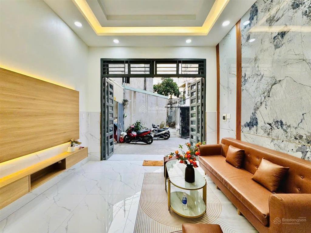 Ngay chung cư dreamhome đs 59  p, 14  hxh gv dt 4x12,5m  2 tầng 3 pn  shr giá 5,7 tỷ tl