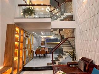 Nhà đẹp mt đường số 4  p11  gv, 5 tầng 4pn  5wc  st  shr, xe hơi, thoáng  giá 9,6 tỷ tl