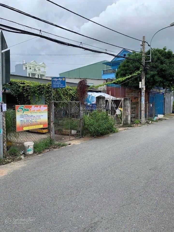 Bán đất mt đường thạnh lộc 49 q 12  dt 7,5 x 17,8  đ nhựa dk, xây chdv  shr  giá 7,8 tỷ tl