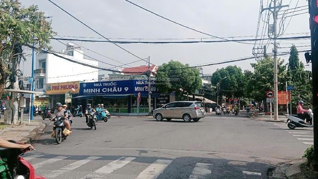 Nhà cấp 4 sát mặt tiền lê văn khương hẻm nhựa 8m 4x20m vuông đẹp chỉ 5,2 tỷ chốt