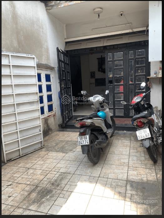Hiếm ! ngang 7 x 19  4 tầng  xe hơi 6m  gần đh văn lang vô sb tân sơn nhất vài phút giá 11,7 t