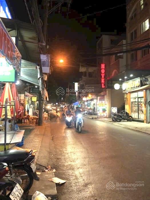 Mtkd sầm uất đường nguyễn văn khối, p11, gv  dt 4,5 x 34m, tiện xây cao tầng, chdv, ks, làm vp cty