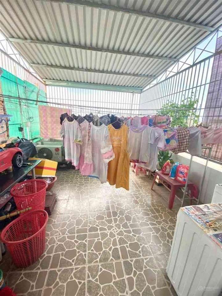 Nhà 4 tầng  gần emart 2  phạm văn chiêu tt gv  hẻm xe hơi thông  dtsd 200m² (4x16) shr