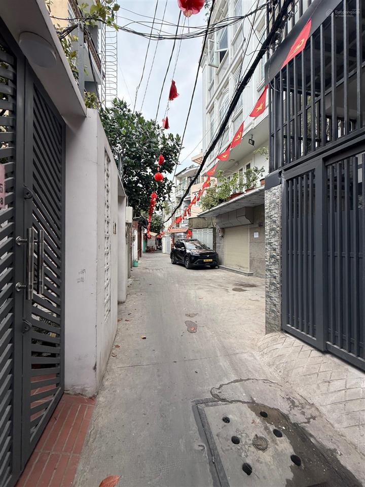 Sát mt đường lê hoàng phái gv  dtsd 60m²  2 tầng 4 pn  shr  hẻm thông  giá chỉ 4,65 tỷ tl
