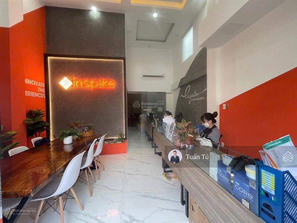 Tòa nhà mặt tiền trường sa, hầm 7 tầng, sát quận 1, sổ hồng 2023, sẵn hdt 120 trệu, bán gấp