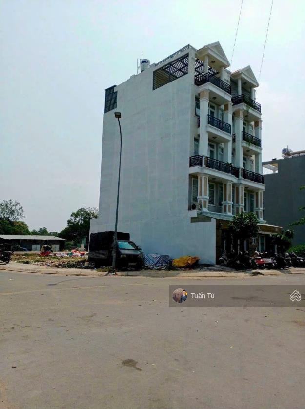 Bán lô đất ngay vincom nguyễn xí, p26, bt, 80m2 (4x20), có gpxd mới 5 tầng, đường 12m, khu đồng bộ