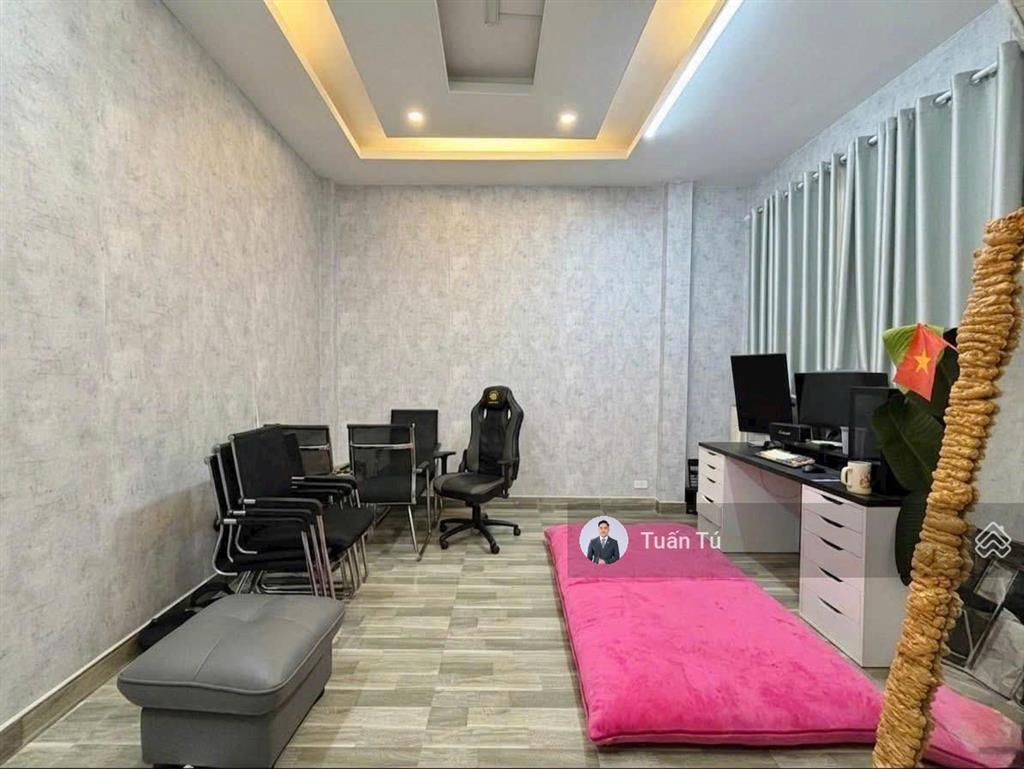 Bán nhà lê quang định, p11 bình thạnh ngang 7,5m  4 tầng  sát hẻm xe tải  nhà 1 sẹc gần mặt tiền