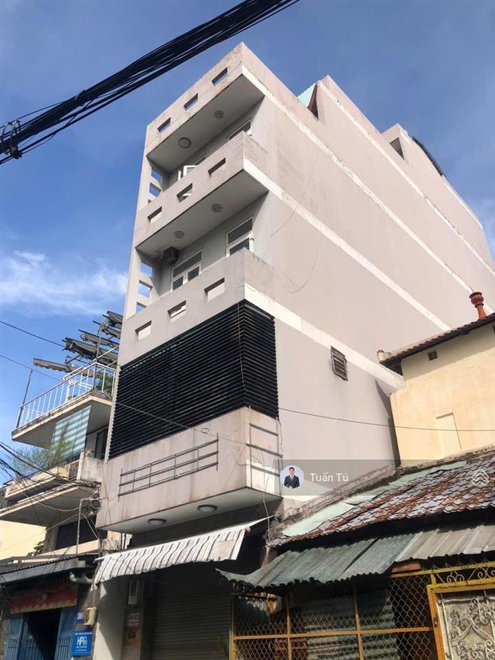 Bán tòa nhà căn hộ dịch vụ vip  80/ hoàng hoa thám  4x22m  5 tầng  vị trí hiếm có  giá 21,8 tỷ