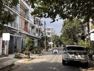 Bán nhà đường 12m bình lợi. ngay khu biệt thự ven sông bình thạnh. 5m x 18m. 3 tầng. giá 13,8 tỷ