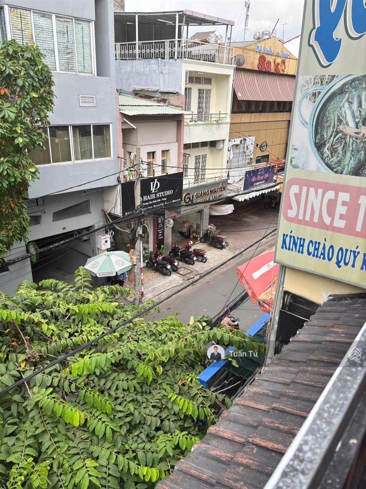 Bán nhà đường 12m bình lợi. ngay khu biệt thự ven sông bình thạnh. 5m x 18m. 3 tầng. giá 13,8 tỷ