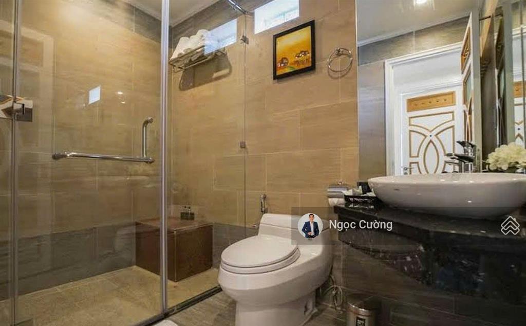 Bán khách sạn 3 mt view biển võ nguyên giáp, dòng tiền 150 tr/th, giá bán 53 tỷ tl  0905 350 ***